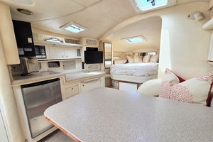 One Love 33ft Sea Ray Yacht For Sale