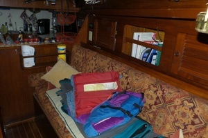 1981 Pearson 424 Ketch thumbnail 46