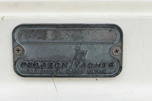 1981 Pearson 424 Ketch thumbnail 81