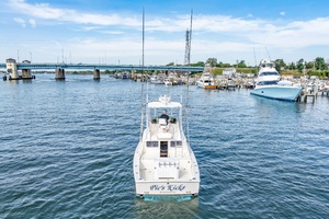 Pic s Kicks 31ft Bertram Yacht For Sale