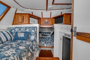 Pic s Kicks 31ft Bertram Yacht For Sale