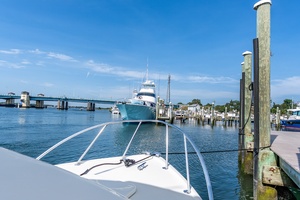 Pic s Kicks 31ft Bertram Yacht For Sale