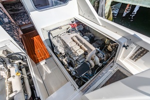 Pic s Kicks 31ft Bertram Yacht For Sale