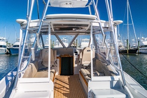 FLYING LOW 41ft Custom Carolina Yacht For Sale