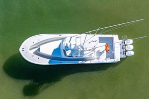 FLYING LOW 41ft Custom Carolina Yacht For Sale