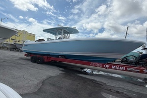  2020 Intrepid 375 NOMAD Yacht For Sale in MIAMI FL