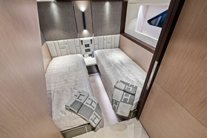 ELLIGANCE 68ft Sunseeker Yacht For Sale