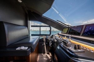 82FT (25.27M) ASTONDOA