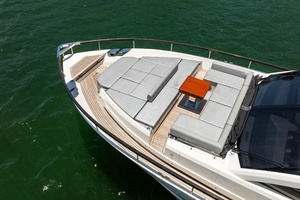 82FT (25.27M) ASTONDOA