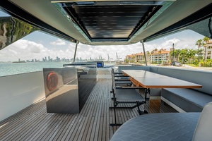 82FT (25.27M) ASTONDOA