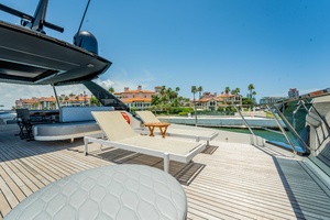 82FT (25.27M) ASTONDOA