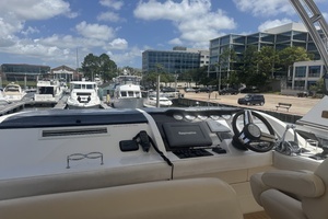 2012 Sea Ray thumbnail 16