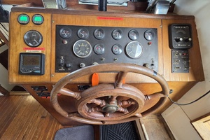 Stella Maris 39ft C  amp  L Yacht For Sale