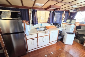 Stella Maris 39ft C  amp  L Yacht For Sale
