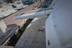57ft Ferretti Yachts Yacht For Sale