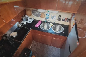 57ft Ferretti Yachts Yacht For Sale