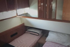 57ft Ferretti Yachts Yacht For Sale