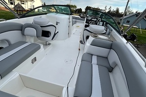 24ft NauticStar Yacht For Sale
