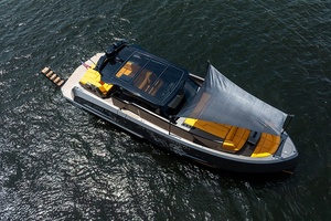 21 SUMMER 45ft Vanquish Yachts Yacht For Sale