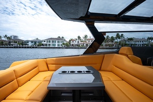 21 SUMMER 45ft Vanquish Yachts Yacht For Sale