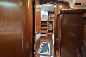 Vesper 42ft Beneteau Yacht For Sale