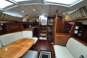 Vesper 42ft Beneteau Yacht For Sale
