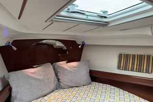 Vesper 42ft Beneteau Yacht For Sale