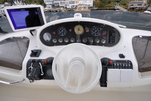 Calmati 54ft Azimut Yacht For Sale