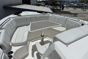 Disconnected 37ft Pursuit Yacht For Sale