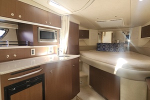 33ft Sea Ray Yacht For Sale
