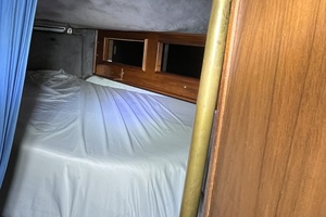34ft Fiberform Yacht For Sale