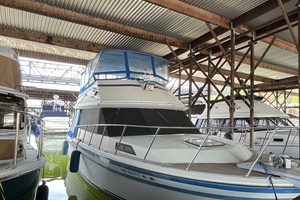 34ft Fiberform Yacht For Sale