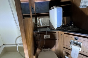 34ft Fiberform Yacht For Sale