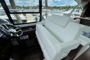 49FT (15.06M) CRUISERS YACHTS