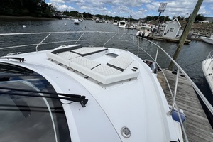 49FT (15.06M) CRUISERS YACHTS