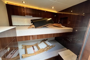 49FT (15.06M) CRUISERS YACHTS