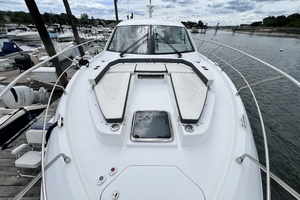 49FT (15.06M) CRUISERS YACHTS