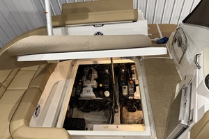 35ft Cruisers Yacht For Sale