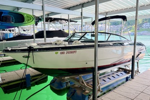 23ft Monterey Yacht For Sale