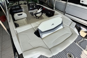 23ft Monterey Yacht For Sale
