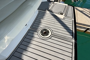 23ft Monterey Yacht For Sale