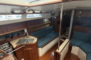 Merlin 33ft CAL Yacht For Sale