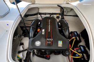 26ft Chaparral Yacht For Sale