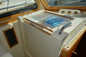 Serene 34ft Sabre Yacht For Sale