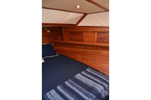 Serene 34ft Sabre Yacht For Sale