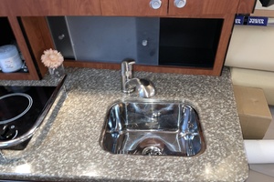 Trailer included 28ft Monterey Yacht For Sale