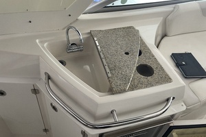 Trailer included 28ft Monterey Yacht For Sale