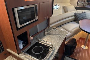 Trailer included 28ft Monterey Yacht For Sale