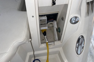 Trailer included 28ft Monterey Yacht For Sale
