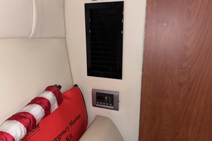 Trailer included 28ft Monterey Yacht For Sale